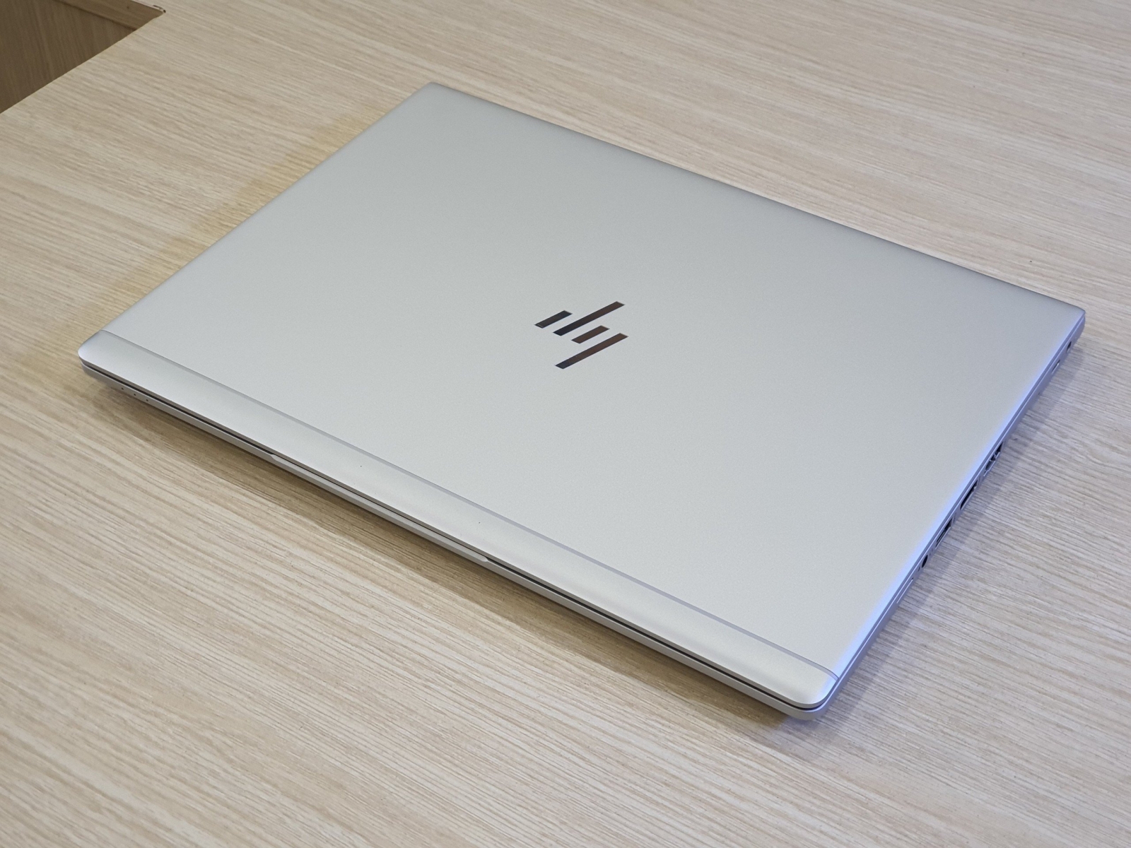 laptop cũ giá rẻ hp 8390 g5